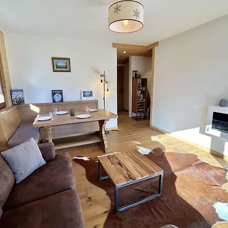 Apartment 2 Pieces Avec Cabine, Terrasse Sud, Proche Telecabine Jaillet, Parking, Wi-fi Megève
