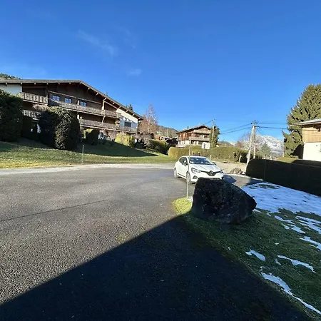 2 Pieces Avec Cabine, Terrasse Sud, Proche Telecabine Jaillet, Parking, Wi-fi Apartment *